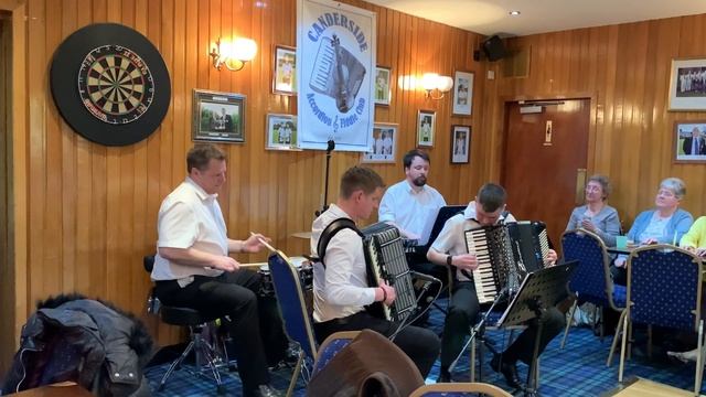 Derek Edmond & his SDB @ Canderside Accordion & Fiddle Club February 2020 - Jigs смотреть онлайн