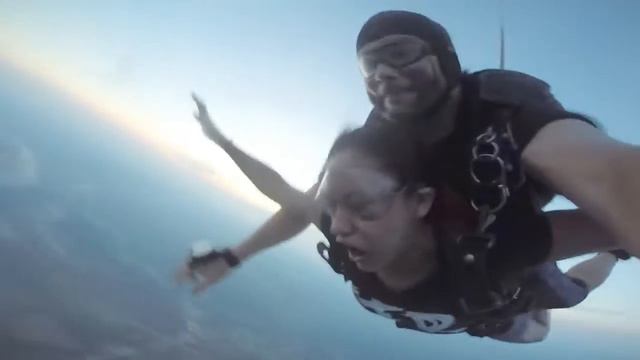 Tandem Skydive | Georgina from Dalton, Ga смотреть онлайн