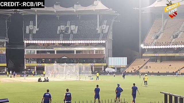 Virat Kohli, Faf, Maxwell, Ferguson and RCB's final practice session at Chepauk before RCB vs CSK смотреть онлайн