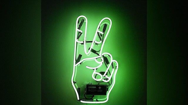 Созерцая (Работа) смотреть онлайн