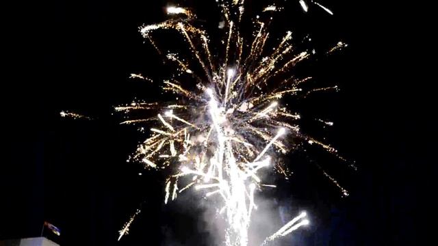 Праздничный фиерверк Плошадь Советов День Победы 2015 смотреть онлайн