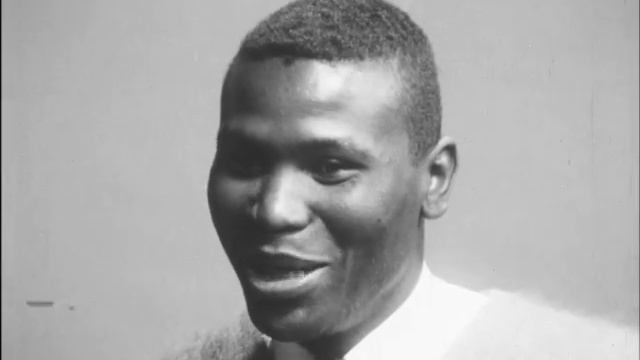 01/26/67 Boxer Henry Matthews discusses his upcoming fight with Walker Simmons смотреть онлайн