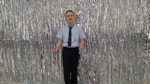 Виктор Драгунский " Что любит Мишка "
Исполняет: Гамбург Егор. смотреть онлайн