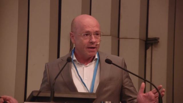 Univ.-Prof. Dr. Burkhard Dick - Personalisierte Kataraktchirurgie смотреть онлайн
