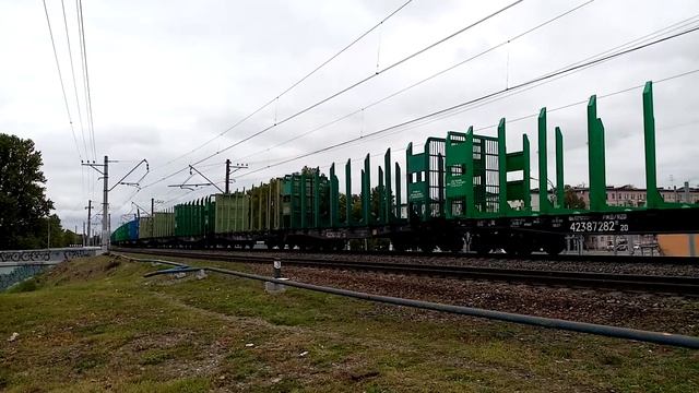 Электровоз ВЛ10У-571 с лесовозами смотреть онлайн