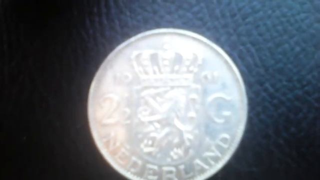 Netherlands 2 1 2 Guilders 1961 Juliana Silver 72%Нидерланды 2 1 2 гульдена 1961 Юлиана серебро смотреть онлайн