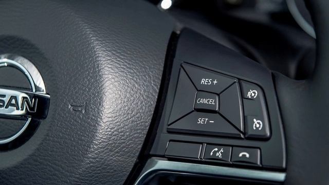 2018 Nissan Qashqai Facelift - a Stylish, Sporty and Versatile Small SUV ~ AutoBizz смотреть онлайн
