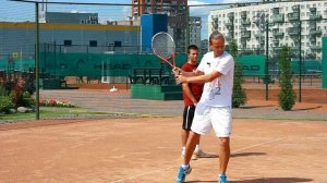 Уроки тенниса. Укороченный удар.
