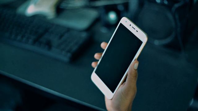 WE X3 Hands On Review | ATC смотреть онлайн