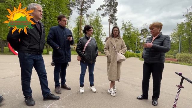 Встреча жителей с представителями администрации в Расторгуевском парке 24.05.22 смотреть онлайн