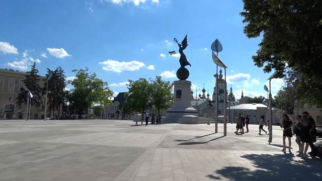 Площадь Конституции в Харькове, 2 июля 2017 смотреть онлайн