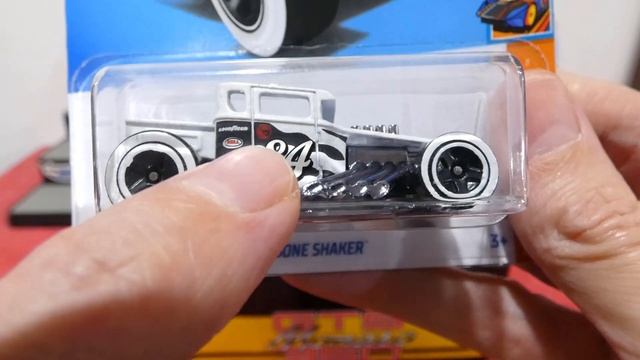 MYSTERY BOX MONDAY Episode 289 смотреть онлайн