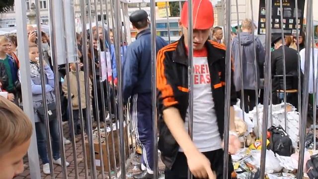 Гопник звичайний: проект "Жлобологія" (1 хв. 34 сек.) смотреть онлайн