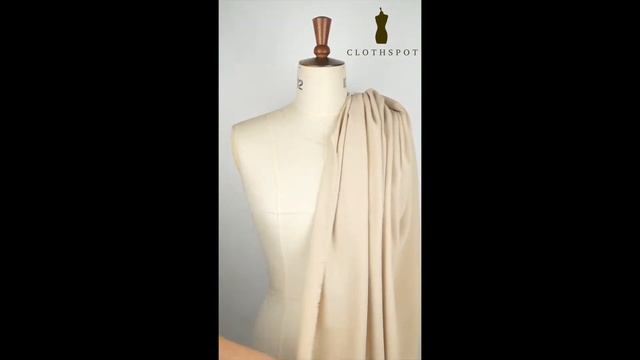 ‘Latte’ textured cream stretch triple crepe fabric смотреть онлайн