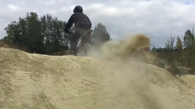 Yamaha yz 125 смотреть онлайн