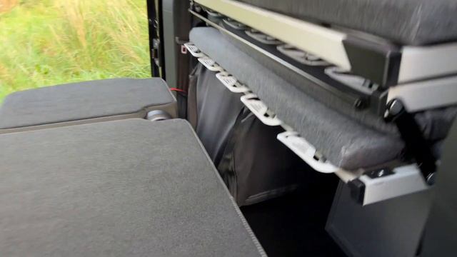 Inside the Volkswagen Caddy California смотреть онлайн