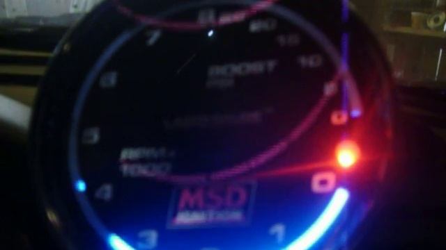 '94 mustang gt - msd lazer tach/boost gauge смотреть онлайн