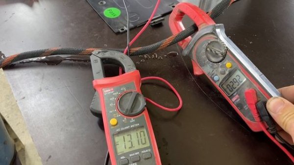 Catl 180 ампер замер током 300 ампер