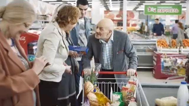 Томаты на ветке / 7 мая - 20 мая / Дедушка с бабушкой (15 сек) 2015 смотреть онлайн