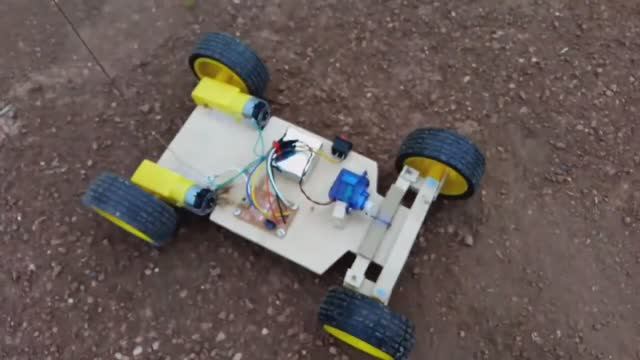 Перезалив с Youtube - Как сделать радиоуправляемую машинку - Forst TV смотреть онлайн