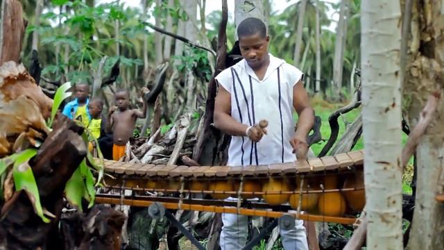 CLIP OFFICIEL DJARABIKAN Balafon смотреть онлайн