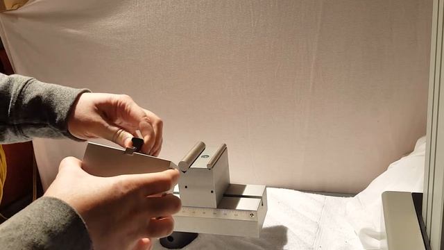 10,000 lb. 3 Point Bend Fixture смотреть онлайн