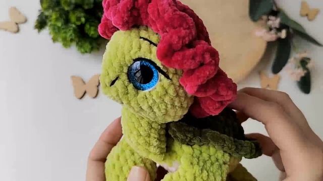 Готовые работы / Еда или игрушки ? / Много вязаных игрушек смотреть онлайн