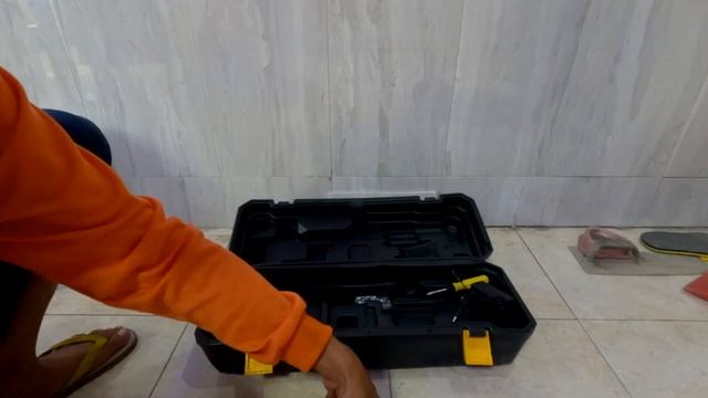 Unboxing - Ironhoof Chainsaw 12