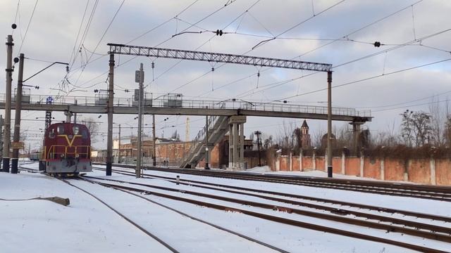 Тепловоз ТГМ23В48-2499 в депо ТЧ-2 Харьков-Главное смотреть онлайн