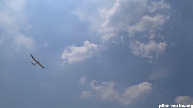 E FLIGHT radian kl 2.6m, slow flight смотреть онлайн