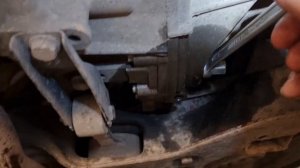Skoda Fabia MK2 1.2TSI manual transmission oil change