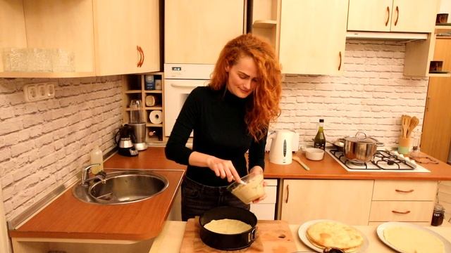 Vasárnapi Vegán 47. rész Sült zöldség-golyós leves, Sült lilakáposzta, paprika, csicsóka és Flódn смотреть онлайн