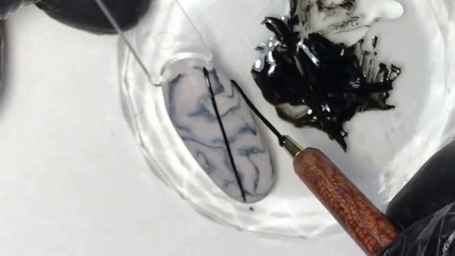 Необычное решение для дизайна, текстуры и золотой геометрический акцент смотреть онлайн