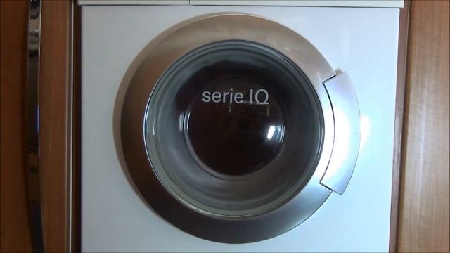 Siemens Serie IQ 1430 Washing Machine : cotton eco 60'c anti crease half load смотреть онлайн
