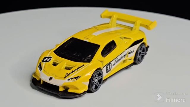 Hot Wheels Lamborghini Huracan LP 620-2 Super Trofeo! #hotwheels #lamborghini #diecast смотреть онлайн