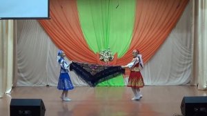 «Озорные казачки» - Камалетдинова Олеся и Карапетян Анастасия