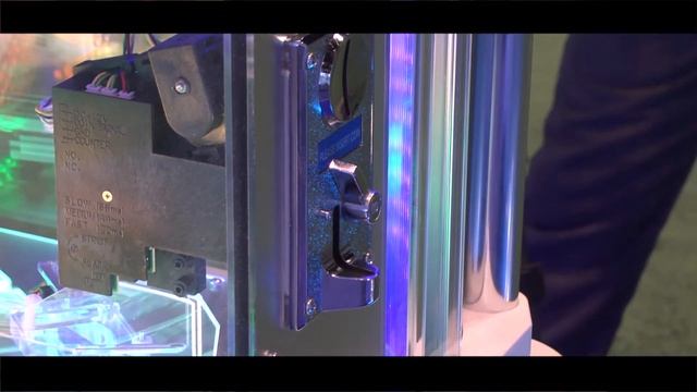 Coin Flip - Games of IAAPA 2013 - Benchmark Games смотреть онлайн