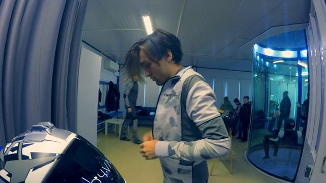 ПЕРЕОДЕВАНИЕ В ТАКСИ | #хочулетать смотреть онлайн