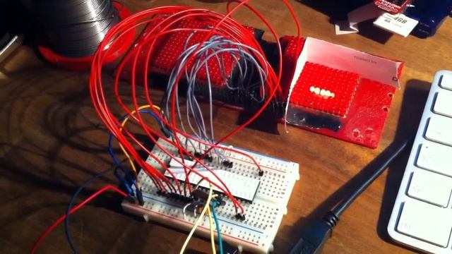 110 leds multiplexed with atmega32 and arduino bootloader смотреть онлайн