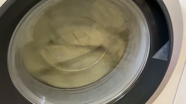 Bosch VS MASSIVE duvet! (Read description) смотреть онлайн