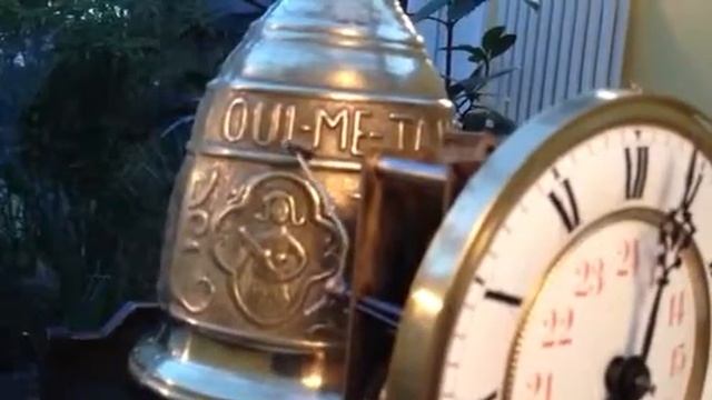 Big Dome Clock смотреть онлайн