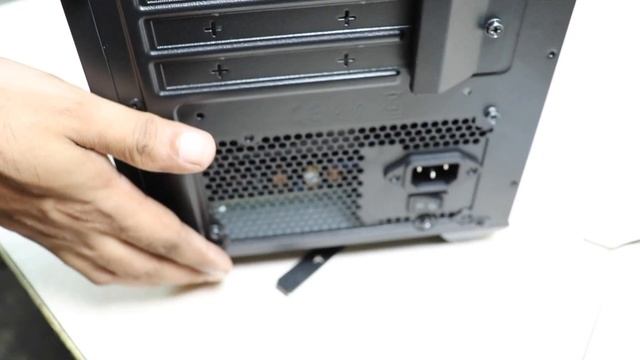 Antec Atom B550 Review-Cheapest Bronze Certified 80+ 550 Watt Power Supply For PC смотреть онлайн