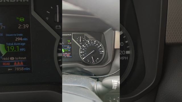Fuel Gauge Issue!! - Toyota Tundras смотреть онлайн