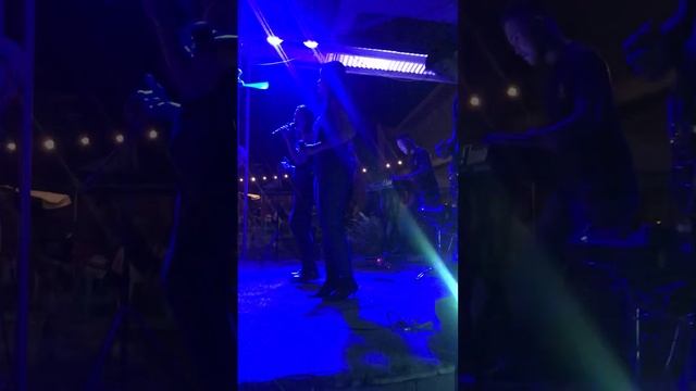 Angel Baby ( Troye Sivan ) Cover By: Playback Band Midsayap Live @ Jam Bistro Bar смотреть онлайн