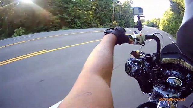 LS2 Rebellion helmet Suzuki Boulevard M109 riding to work and talking about road trips смотреть онлайн