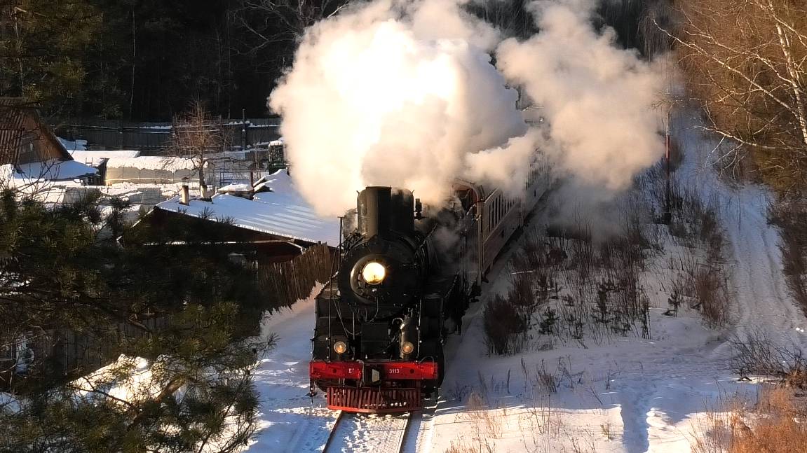 Паровоз Еа-3113 с туристическим поездом "Уральский экспресс" Екатеринбург — Верхняя Пышма