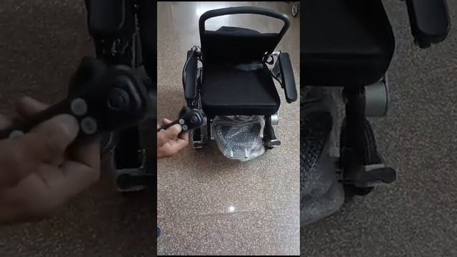 Motorized Wheelchair Auto Fold смотреть онлайн