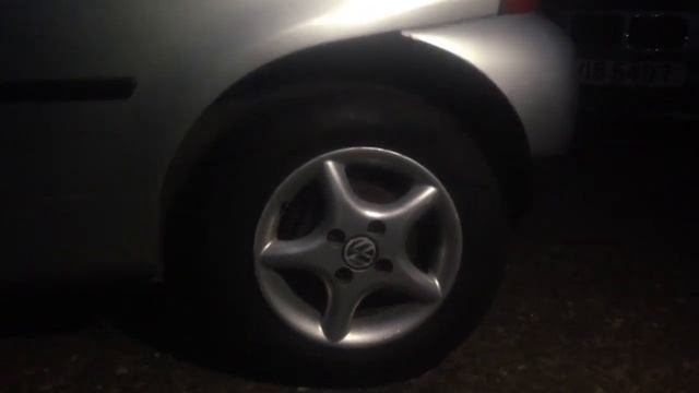 Harry's lupo air ride controlled my his iPhone :D смотреть онлайн