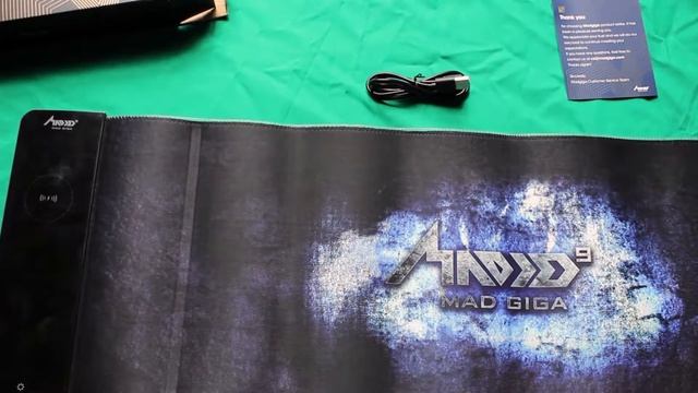 The future of RGB mouse pads | Mad Giga Wireless mouse pad review смотреть онлайн