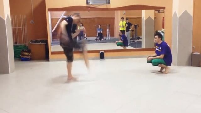Ukrainian Shuffle (IMPULS feat Vortex team) смотреть онлайн